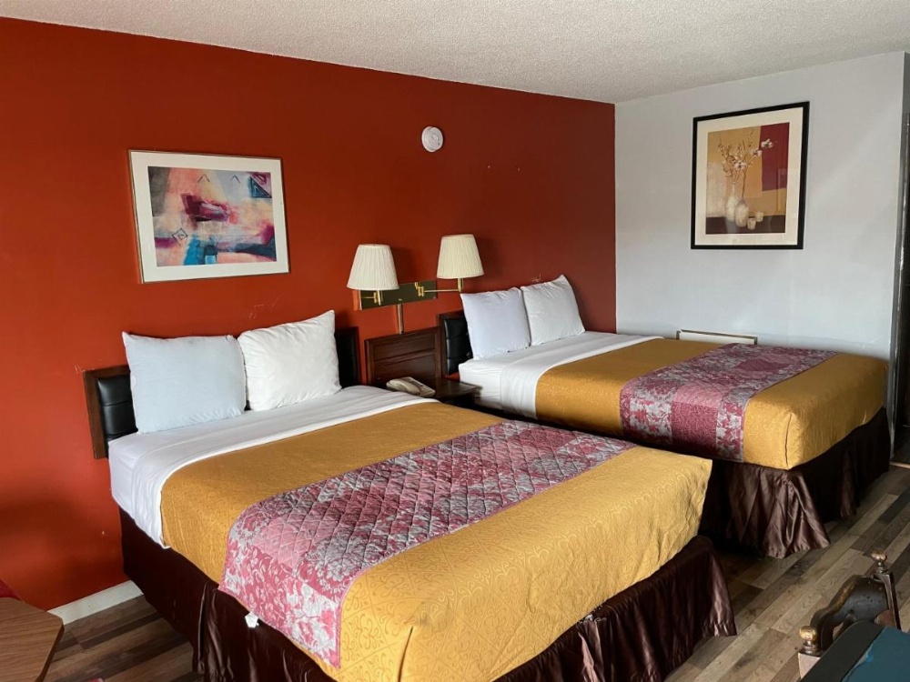 Budget Host Inn Image 34