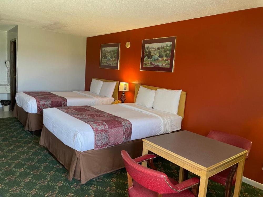 Budget Host Inn Image 39