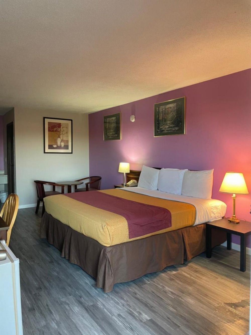 Budget Host Inn Image 40