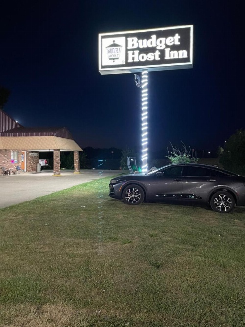 Budget Host Inn image 46
